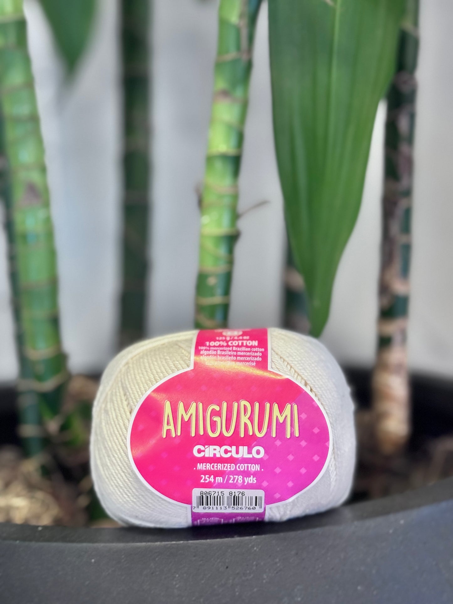 AMIGURUMI Yarn by Circulo OFF-WHITE (8176)