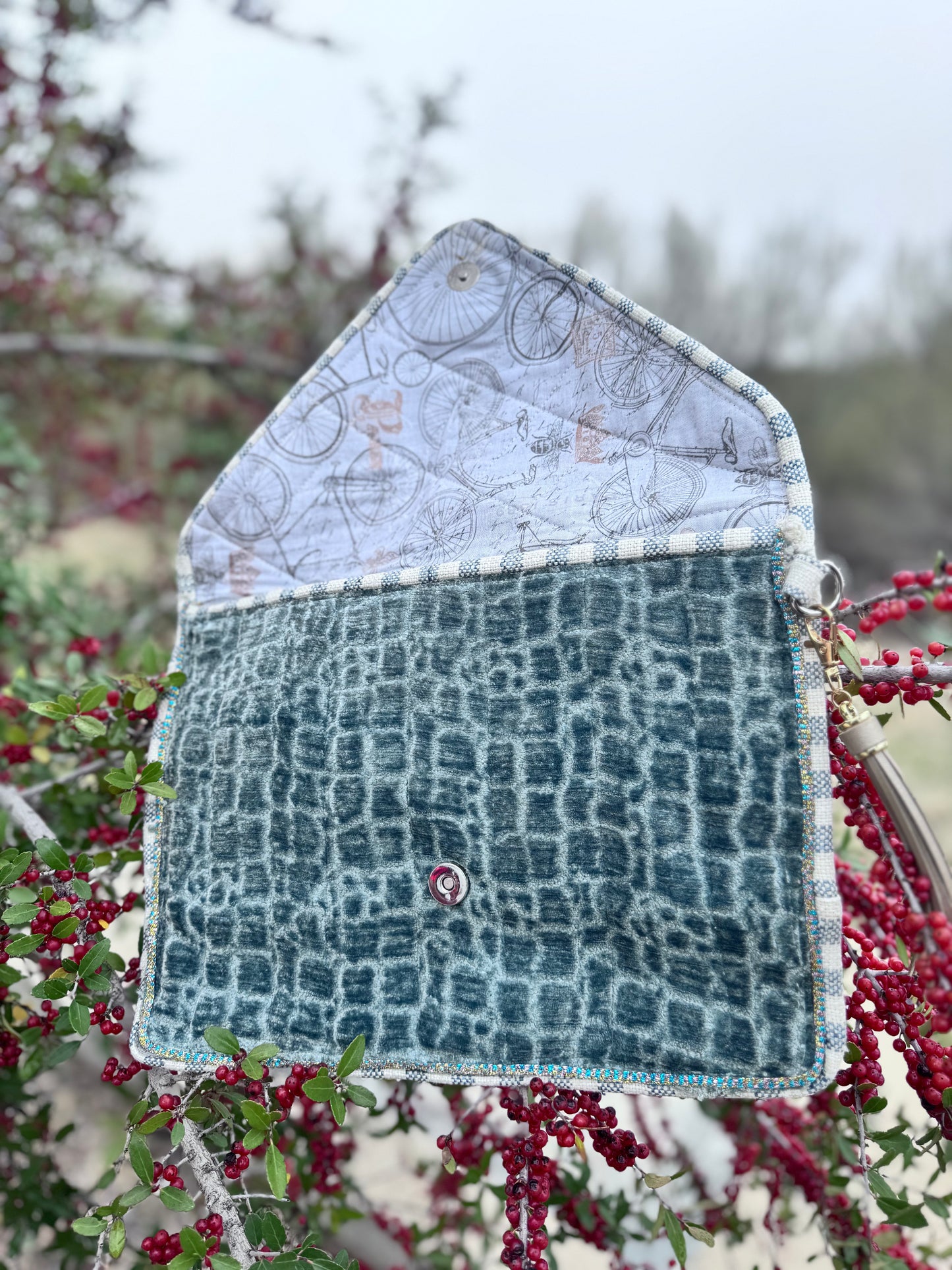 Envelope Purse FROZEN LIGHTNING Clutch in Silvery Blues and Whites