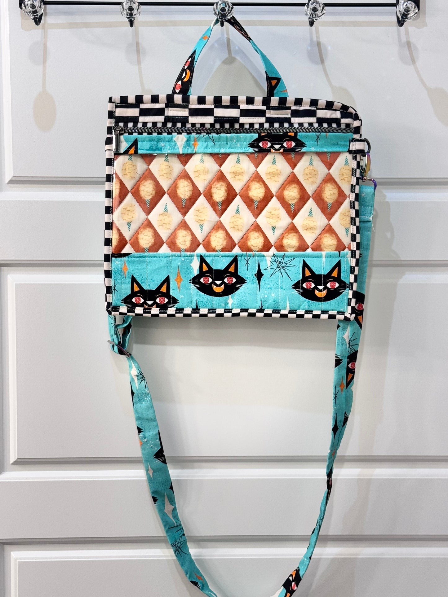 Medium Project Bag Kitty Candy