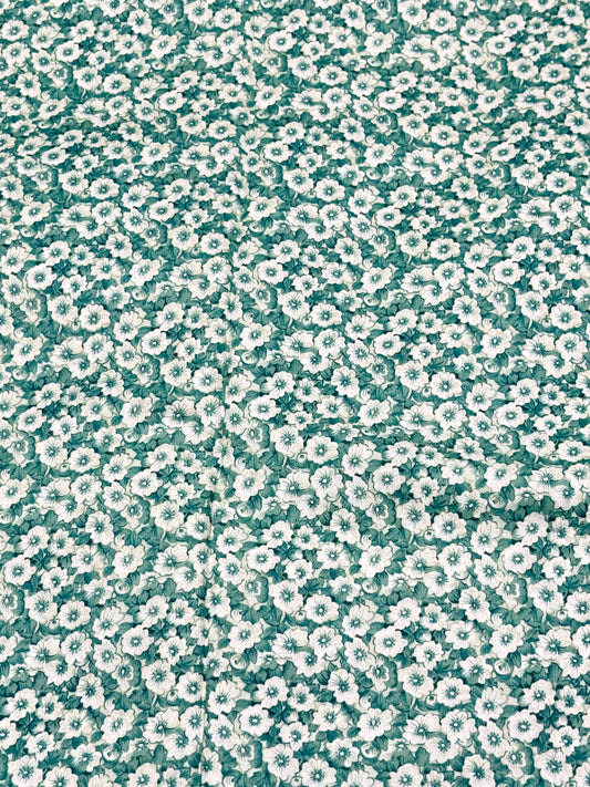 PETER PAN FABRICS GREEN FLOWERS
