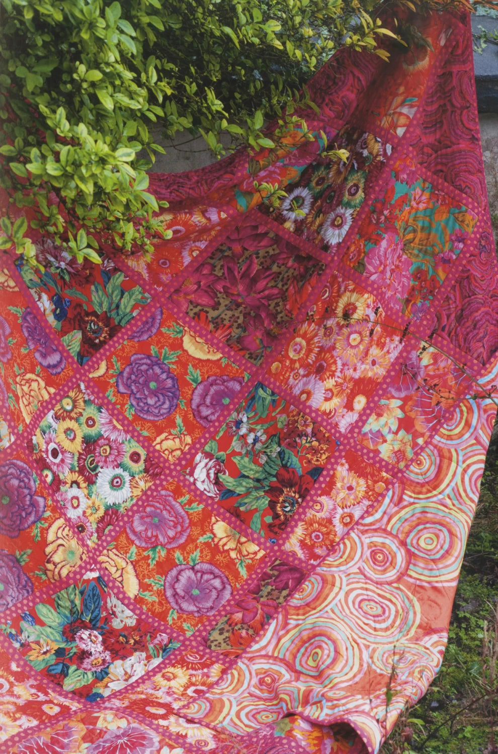 Kaffe Fassett's Quilts in Ireland Pattern Book # 071621