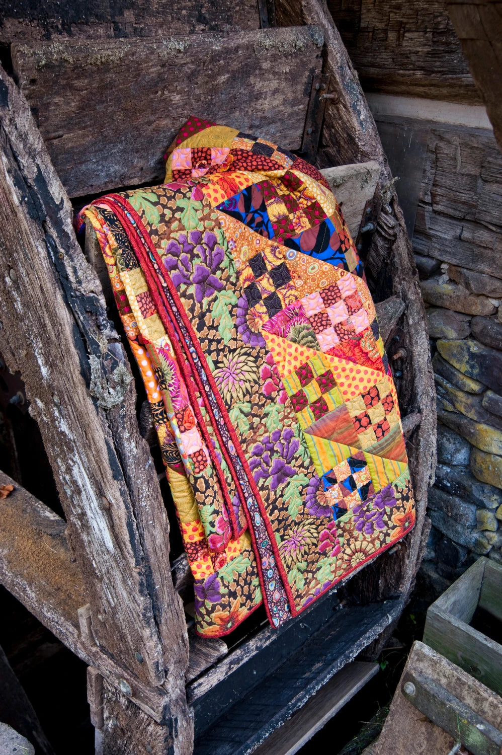 Kaffe Fassett's Quilts in America Pattern Book # 071646