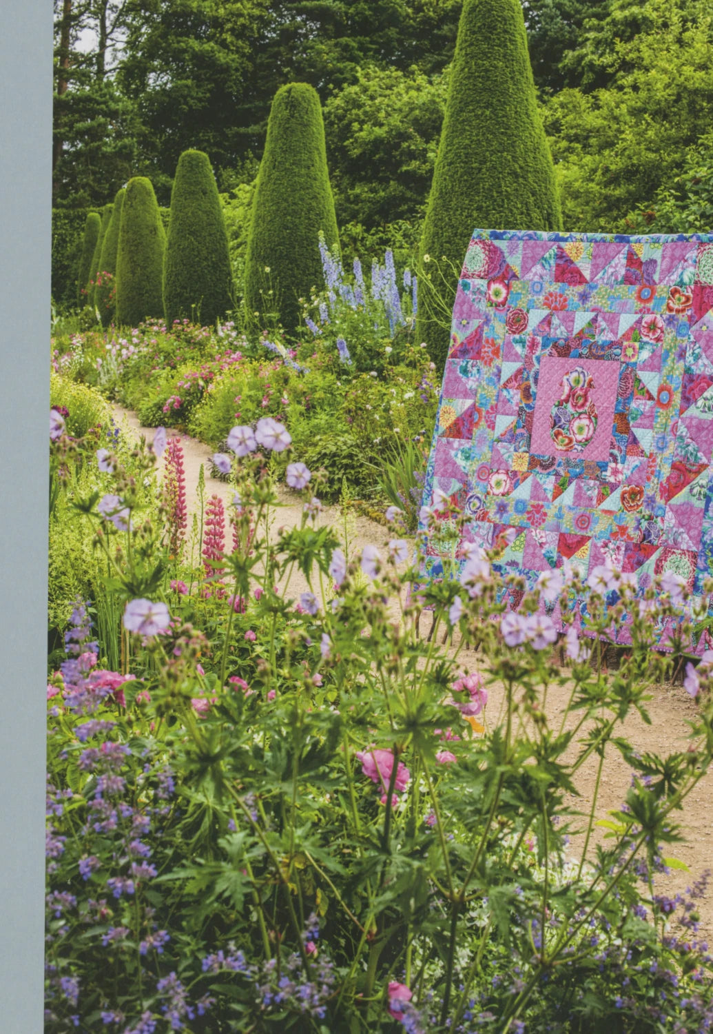 Kaffe Fassett's Quilts in COTSWOLDS Pattern Book # 071661