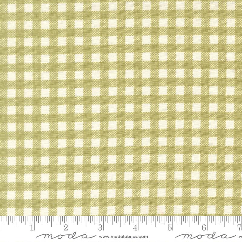December Darling Holly 31817-21 by My Sew Quilty Life for Moda Sold by the Half Yard