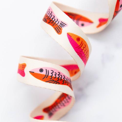 SSCWEB91 Webbing Sardines In Pink 1in Stitch Supply Co Trim