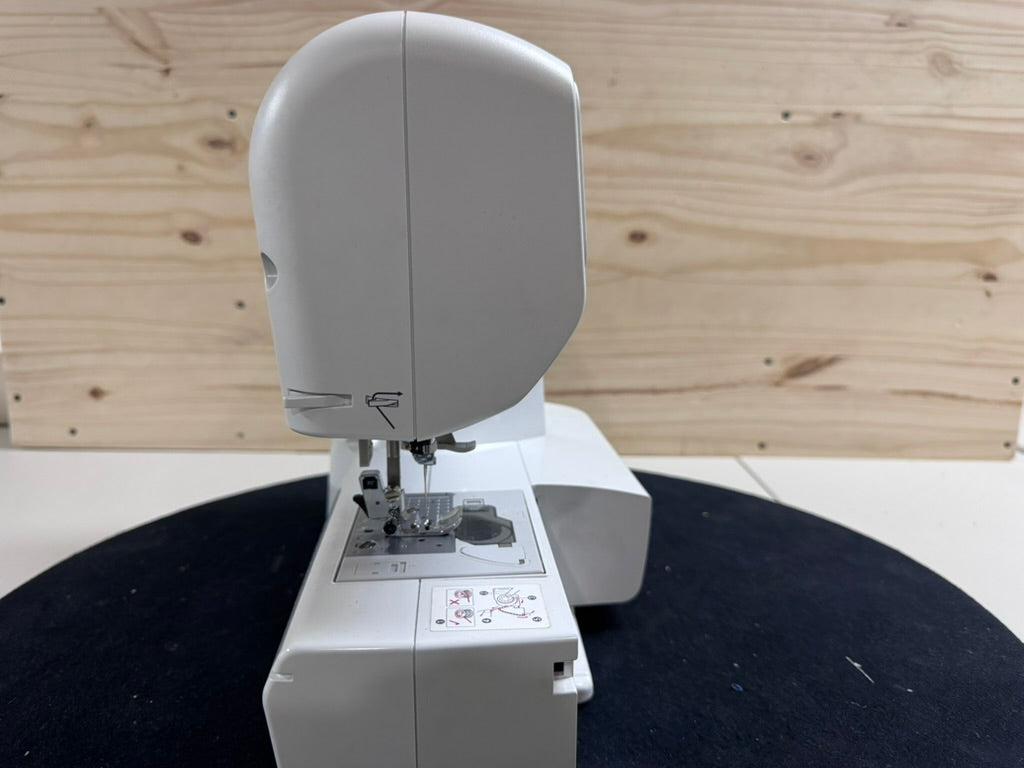 BROTHER XR 3340 Sewing Machine Good Condition USED