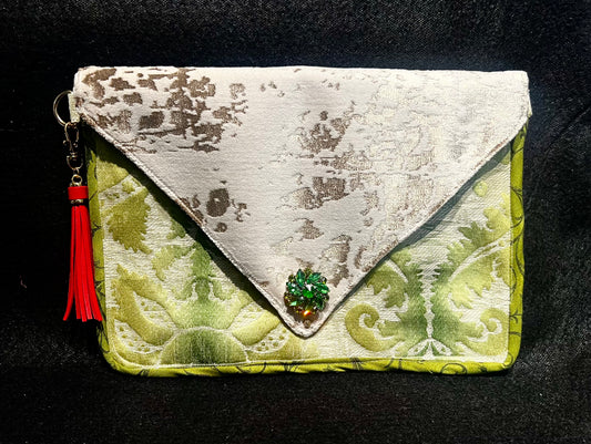 Envelope Purse LUCKY YEAR Gold and Green Brocade