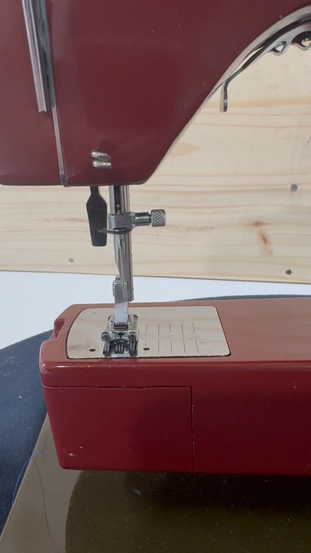 Vintage Viking Model 6440 Sewing Machine Maroon