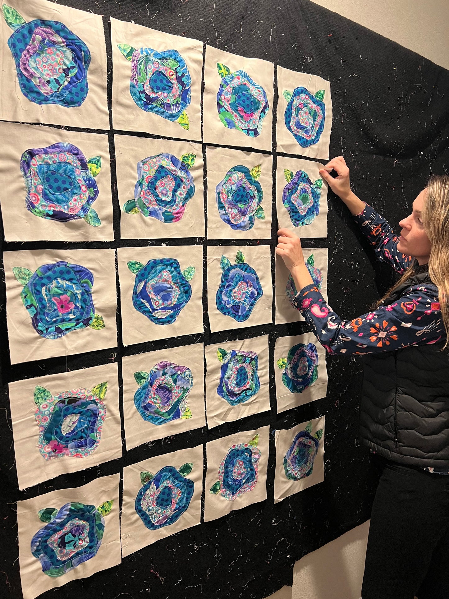 French Roses Kaffe Fassett Fabric Kit - BLUE LAGOON