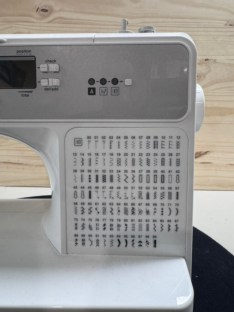 BROTHER XR 3340 Sewing Machine Good Condition USED