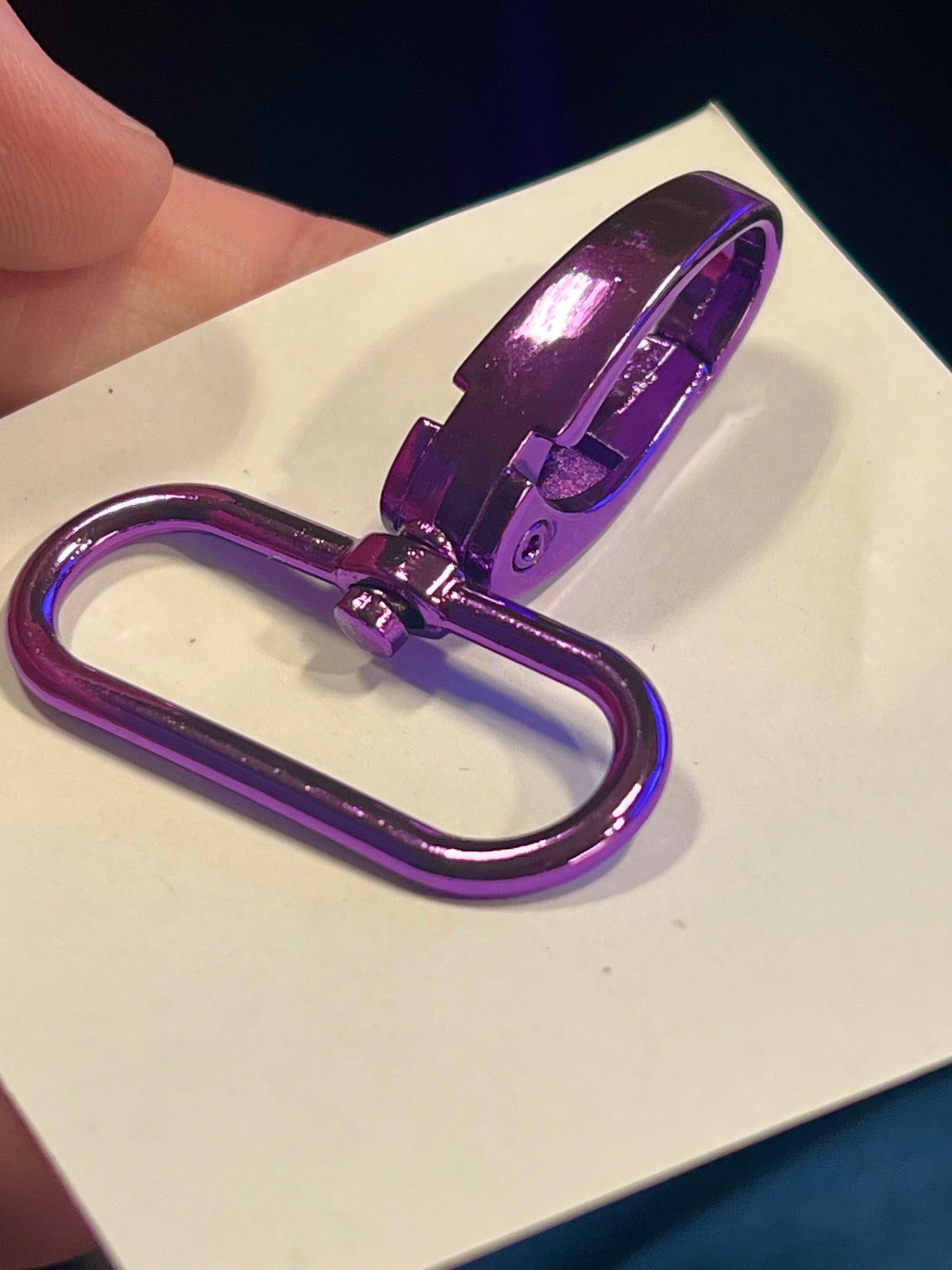 Swivel Hook 38mm (1.5 in) Bag Hardware - Purple