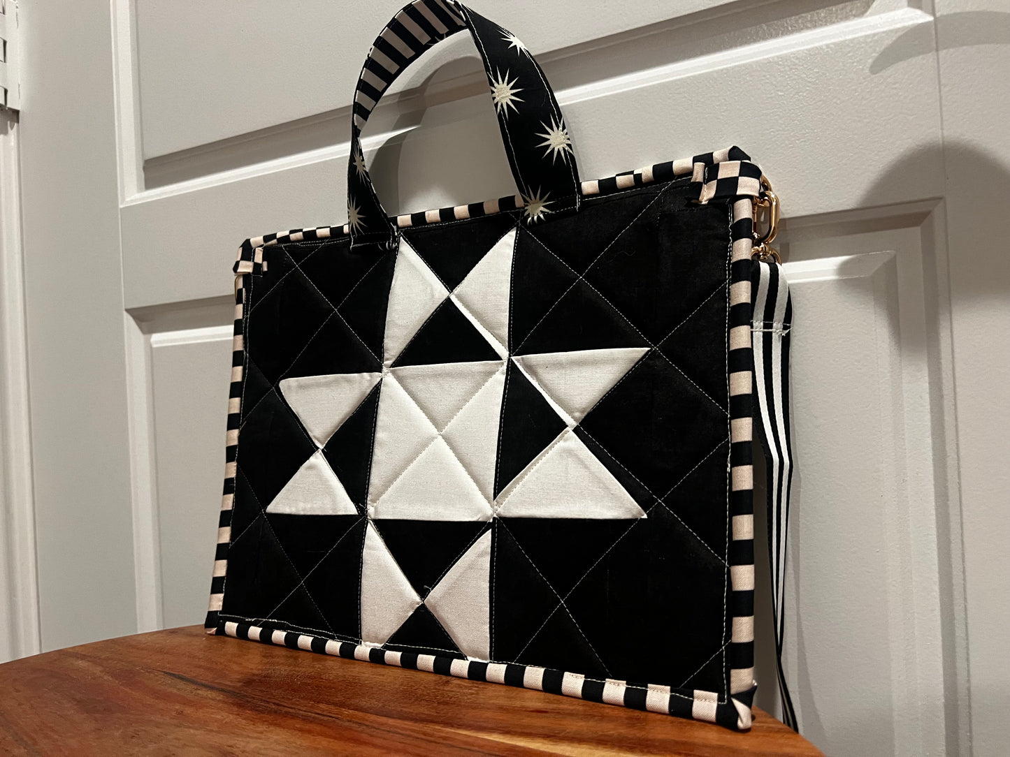 Black and White Quilt Star Bag Crossbody