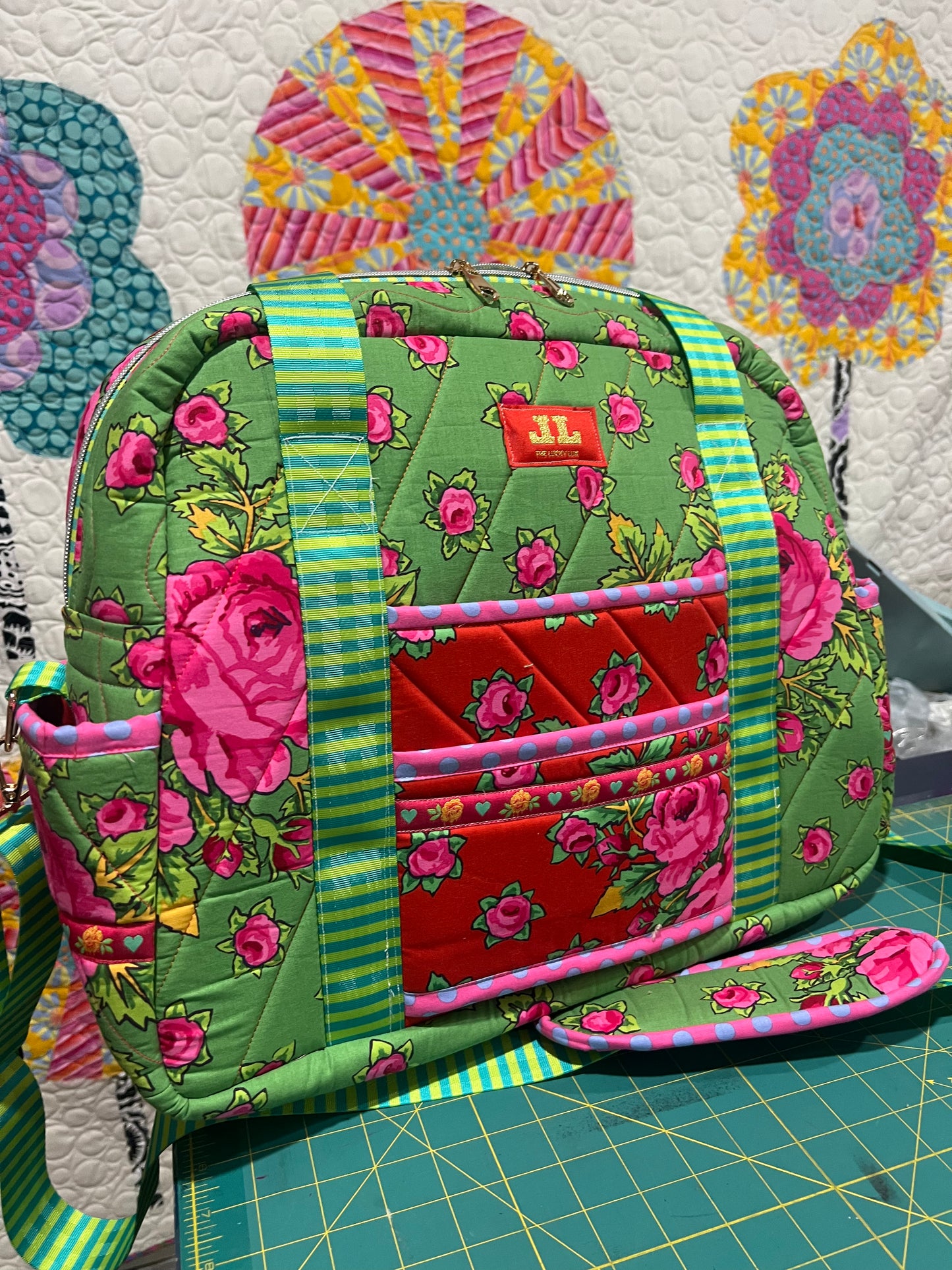 Ultimate Travel Bag 2.0 KAFFE FASSETT Edition