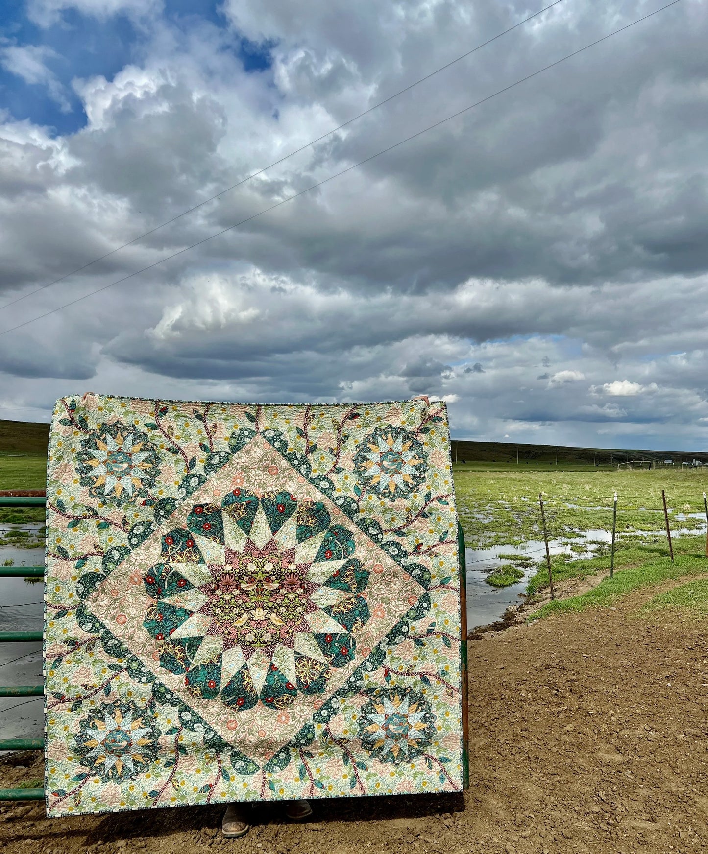 RR223 Thameside Ramble Fat Robin Quilt Pattern