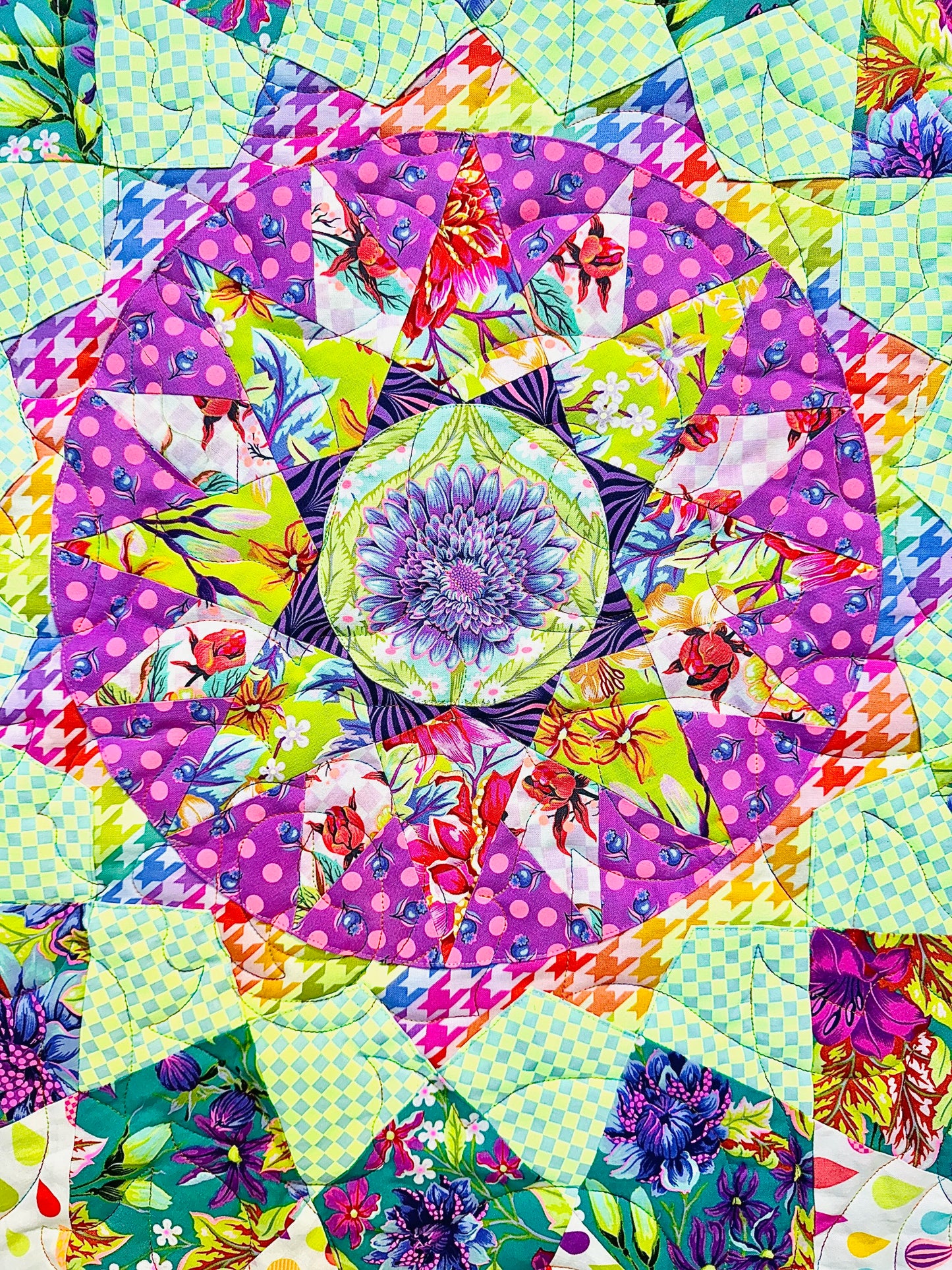 RR247 No Shrinking Violet Fat Robin Quilt Pattern