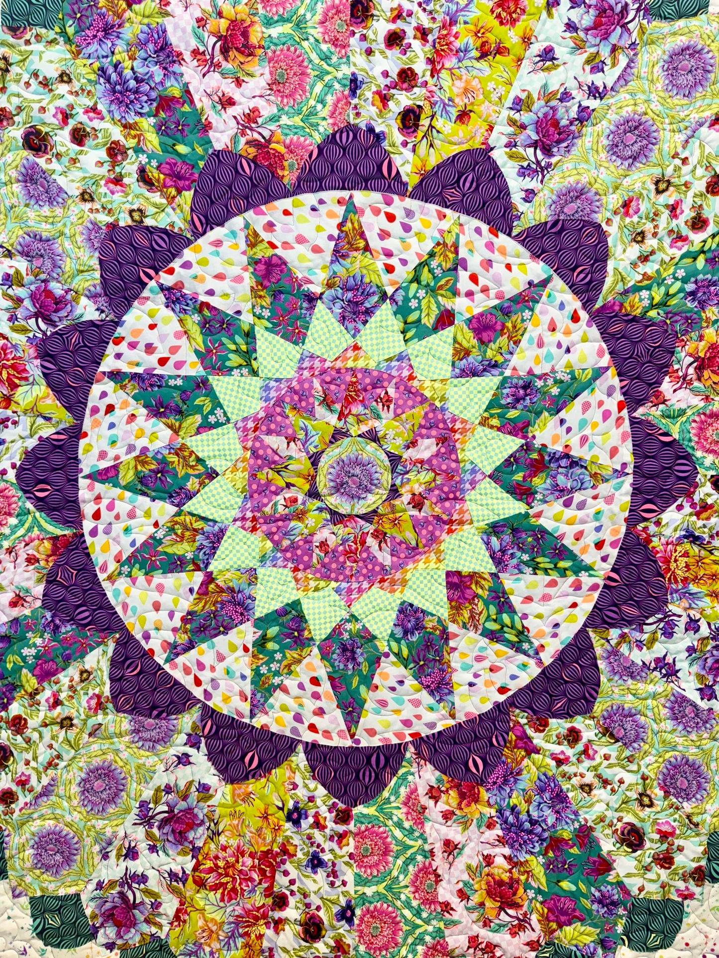 RR247 No Shrinking Violet Fat Robin Quilt Pattern