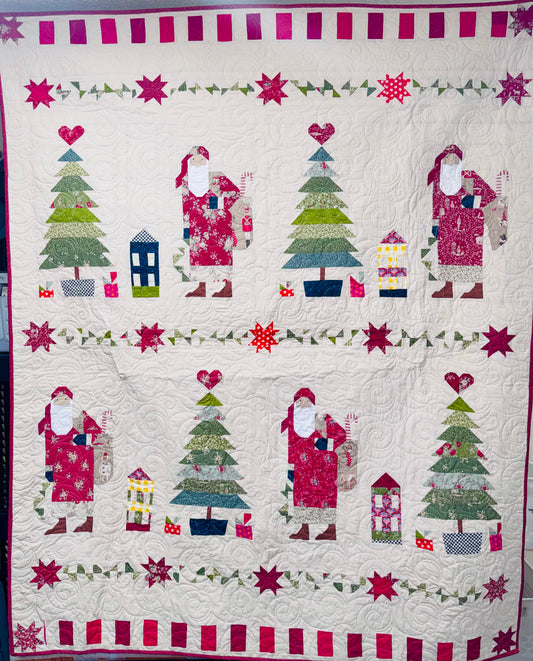 Tilda Merry Little Christmas Santa Quilt Queen