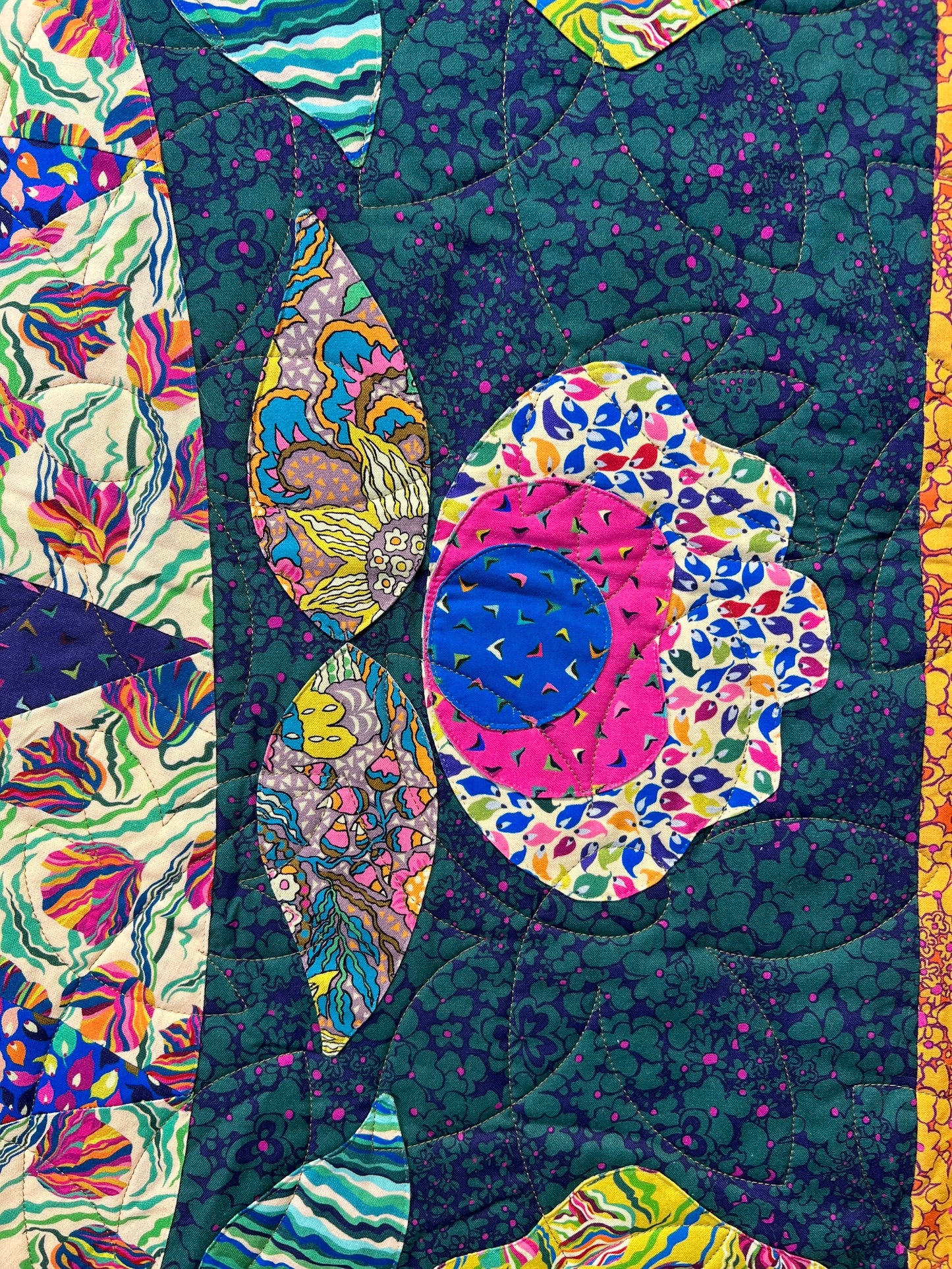 RR241 Radiant Garden Fat Robin Quilt Pattern