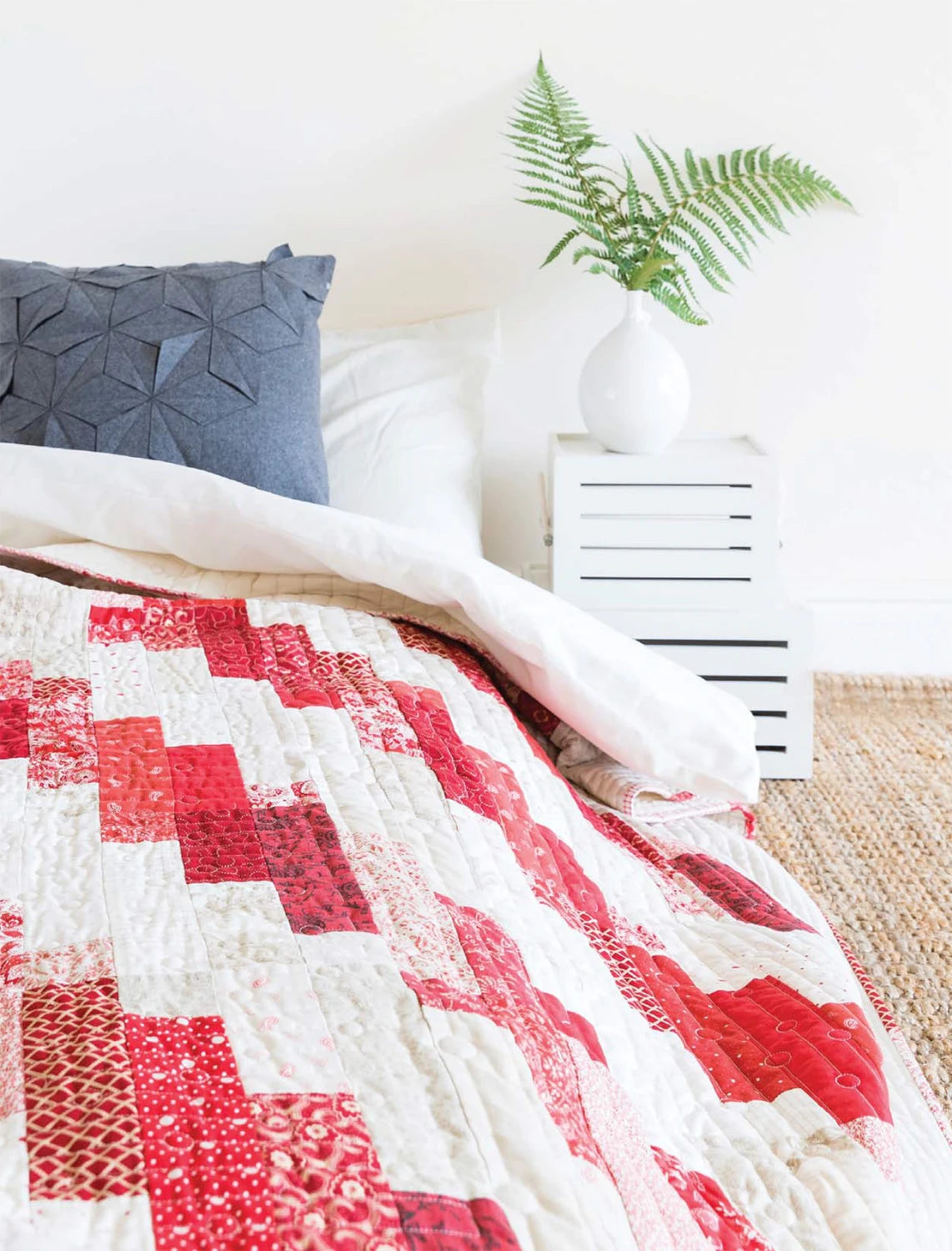 Jelly Roll Quilts in a Weekend Pattern Book R4953