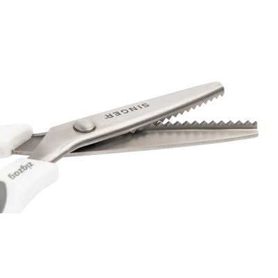S00488 Pinking Shears 9in Singer Modern Maker