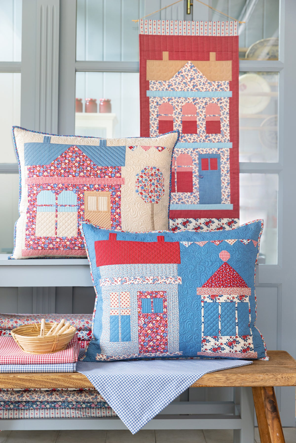 TIL300276 Tilda Village Life Fat Quarter Bundle of 5 Fabrics