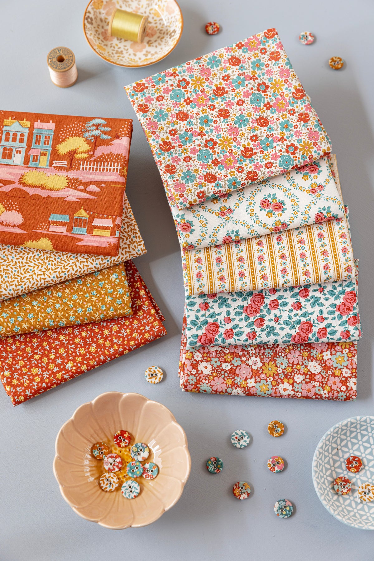TIL300280 Tilda Village Life Fat Eight Bundle 20 Fabrics Cotton Fabric